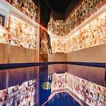 Era Hotel