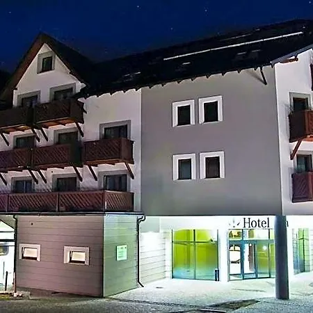 Era Szálloda